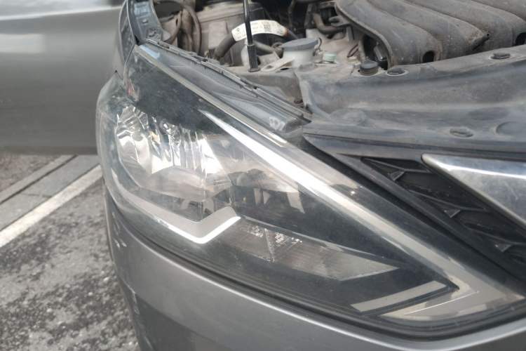 Used Nissan Sylphy 2021 Classic 1.6XL CVT Luxury Edition Right Front Headlight