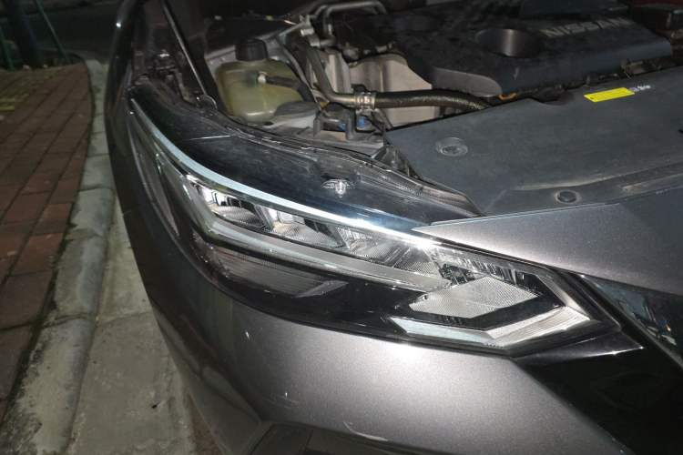 Used Nissan Sylphy 2021 1.6L XL CVT Enjoyment Edition Right Front Headlight