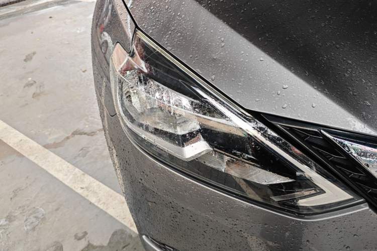 Used Nissan Sylphy 2021 Classic 1.6XL CVT Luxury Edition Right Front Headlight