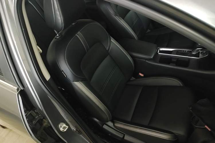 Used Nissan Sylphy 2021 1.6L XL CVT Smart Enjoyment Edition Right Front Seat