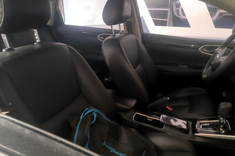 Used Nissan Sylphy 2021 Classic 1.6XL CVT Luxury Edition Right Front Seat