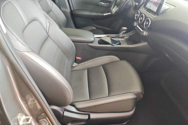 Used Nissan Sylphy 2021 1.6L XL CVT Enjoyment Edition Right Front Seat