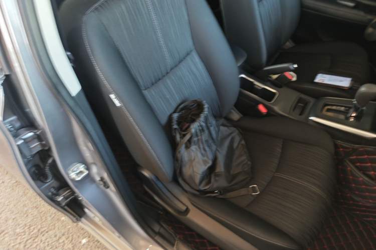 Used Nissan Sylphy 2021 Classic 1.6XE CVT Comfort Edition Right Front Seat