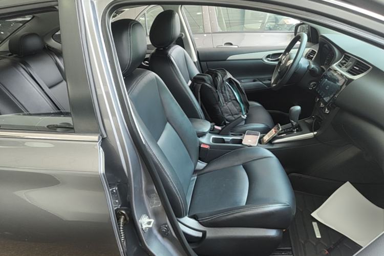 Used Nissan Sylphy 2021 Classic 1.6XL CVT Luxury Edition Right Front Seat