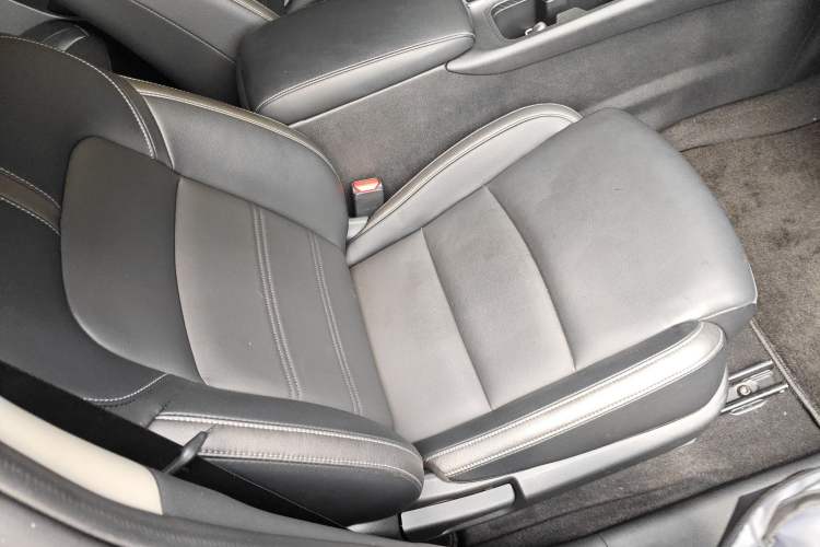 Used Nissan Sylphy 2021 1.6L XL CVT Enjoyment Edition Right Front Seat