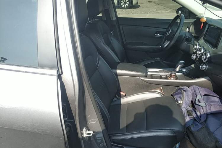 Used Nissan Sylphy 2021 1.6L XL CVT Enjoyment Edition Right Front Seat