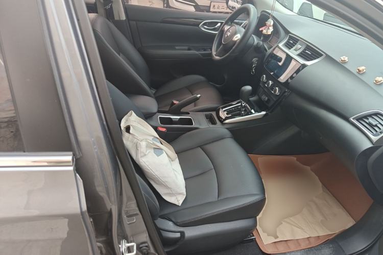 Used Nissan Sylphy 2021 Classic 1.6XL CVT Luxury Edition Right Front Seat