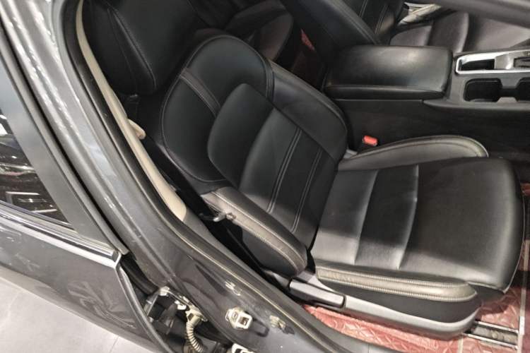 Used Nissan Sylphy 2021 1.6L XL CVT Enjoyment Edition Right Front Seat