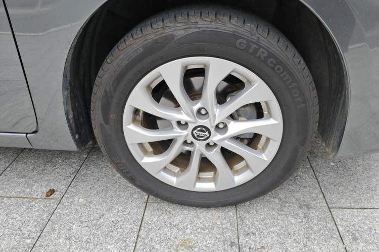 Used Nissan Sylphy 2021 Classic 1.6XL CVT Luxury Edition Right Front Wheel Hub