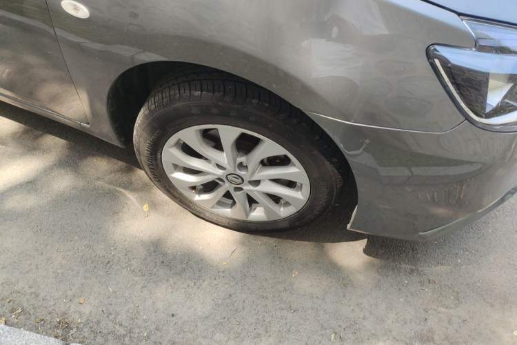 Used Nissan Sylphy 2021 Classic 1.6XL CVT Luxury Edition Right Front Wheel Hub