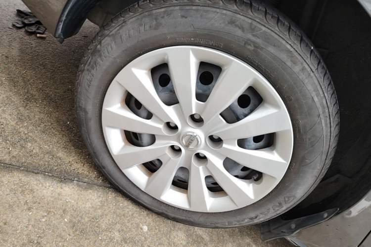 Used Nissan Sylphy 2021 Classic 1.6XL CVT Luxury Edition Right Rear Wheel Hub