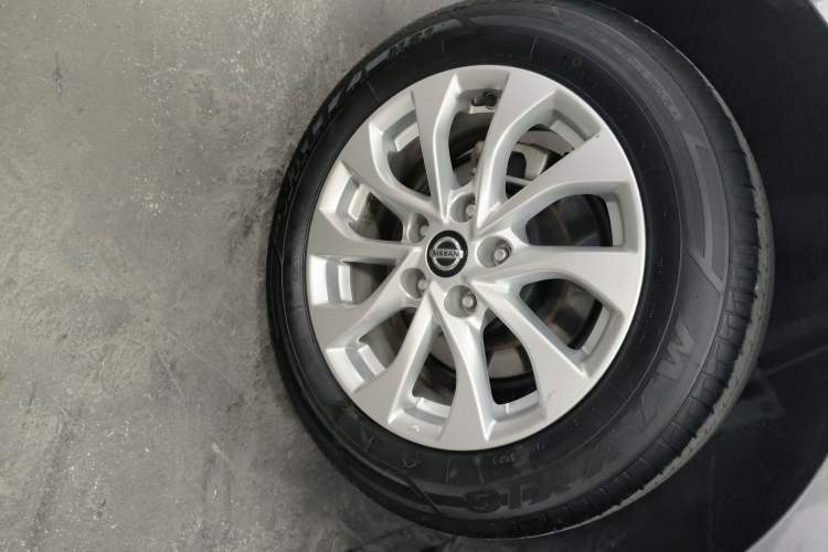 Used Nissan Sylphy 2021 Classic 1.6XL CVT Luxury Edition Right Rear Wheel Hub