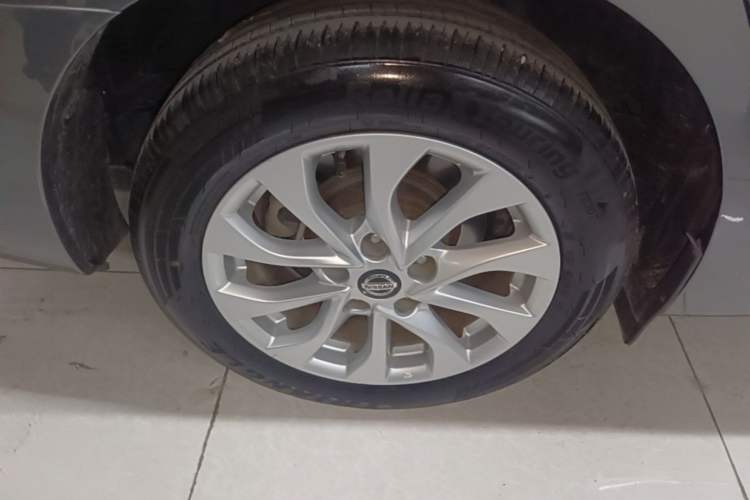 Used Nissan Sylphy 2021 Classic 1.6XL CVT Luxury Edition Right Rear Wheel Hub