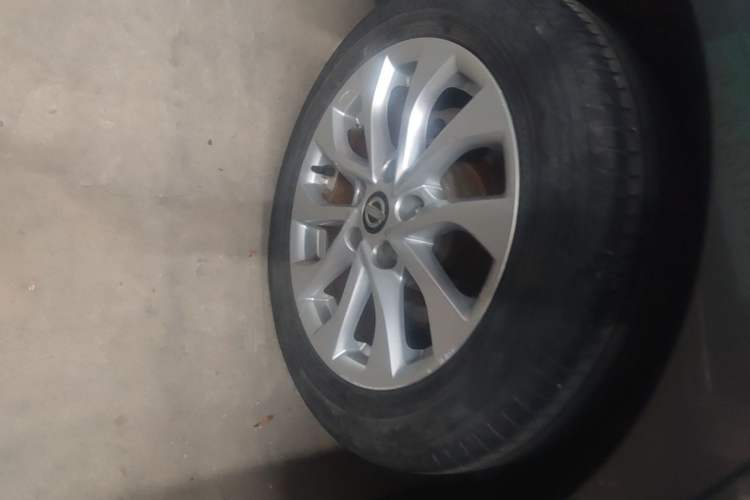 Used Nissan Sylphy 2021 Classic 1.6XL CVT Luxury Edition Right Rear Wheel Hub