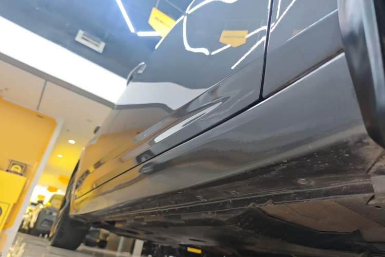 Used Nissan Sylphy 2021 1.6L XL CVT Enjoyment Edition Right Side Sill