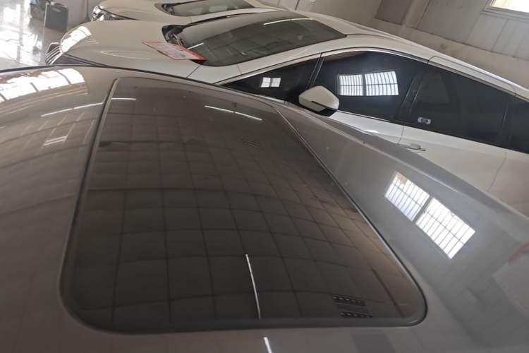 Used Nissan Sylphy 2021 1.6L XL CVT Enjoyment Edition Roof