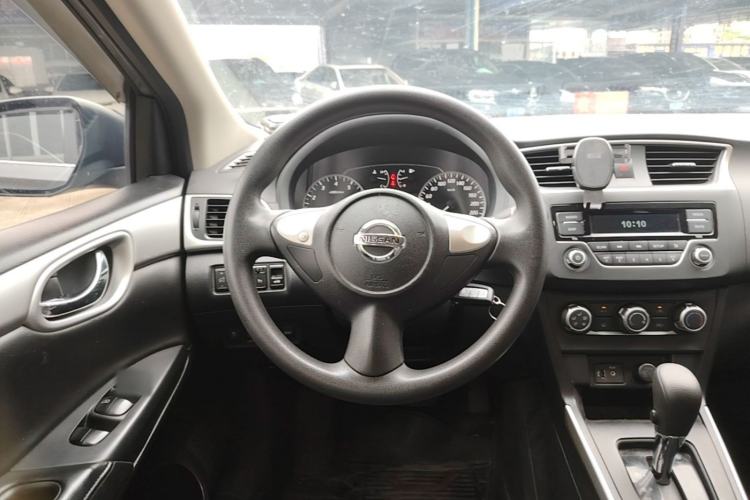 Used Nissan Sylphy 2021 Classic 1.6XL CVT Luxury Edition Steering Wheel
