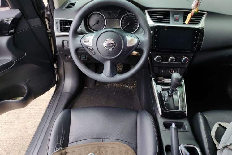 Used Nissan Sylphy 2021 Classic 1.6XL CVT Luxury Edition Steering Wheel