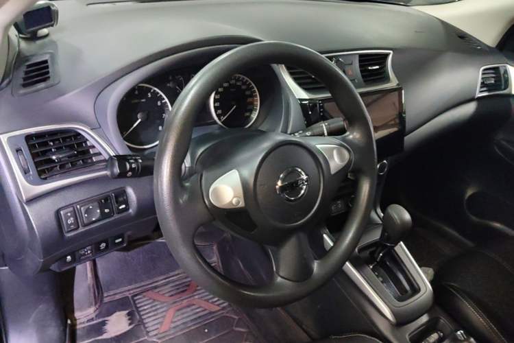 Used Nissan Sylphy 2021 Classic 1.6XE CVT Comfort Edition Steering Wheel