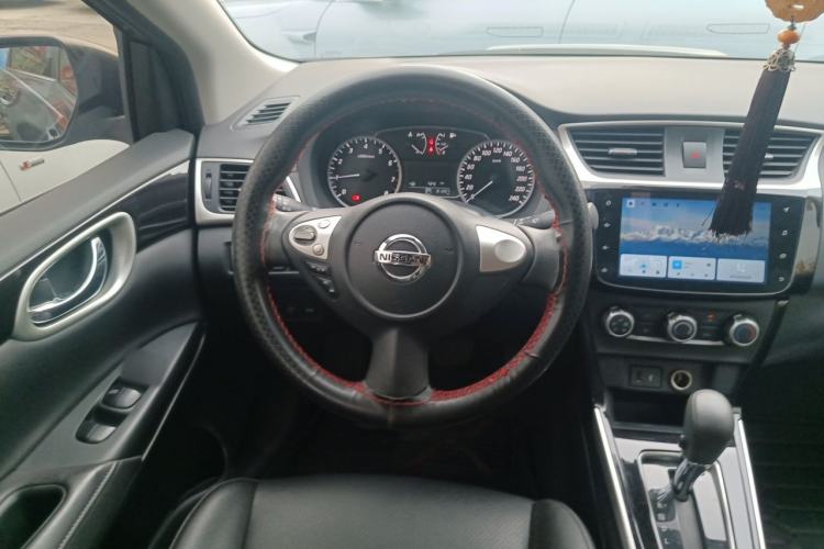 Used Nissan Sylphy 2021 Classic 1.6XL CVT Luxury Edition Steering Wheel