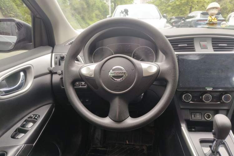 Used Nissan Sylphy 2021 Classic 1.6XE CVT Comfort Edition Steering Wheel