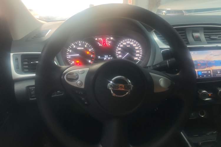 Used Nissan Sylphy 2021 Classic 1.6XL CVT Luxury Edition Steering Wheel