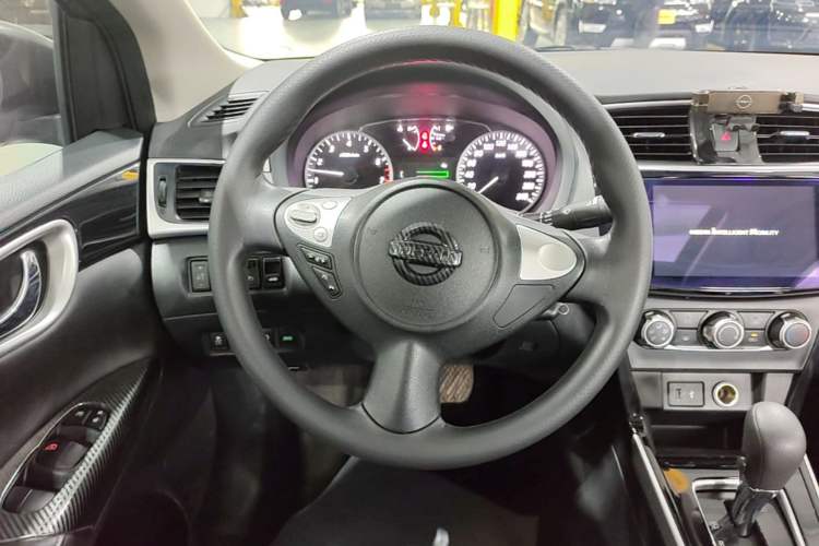 Used Nissan Sylphy 2021 Classic 1.6XL CVT Luxury Edition Steering Wheel
