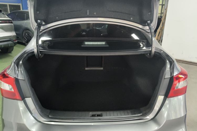 Used Nissan Sylphy 2021 Classic 1.6XL CVT Luxury Edition Trunk
