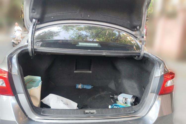 Used Nissan Sylphy 2021 Classic 1.6XL CVT Luxury Edition Trunk