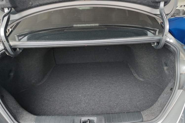 Used Nissan Sylphy 2021 1.6L XL CVT Enjoyment Edition Trunk