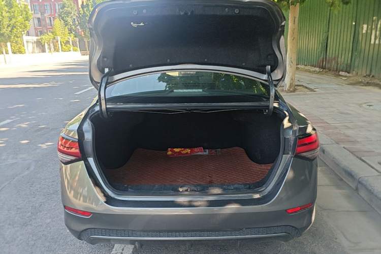 Used Nissan Sylphy 2021 1.6L XL CVT Enjoyment Edition Trunk