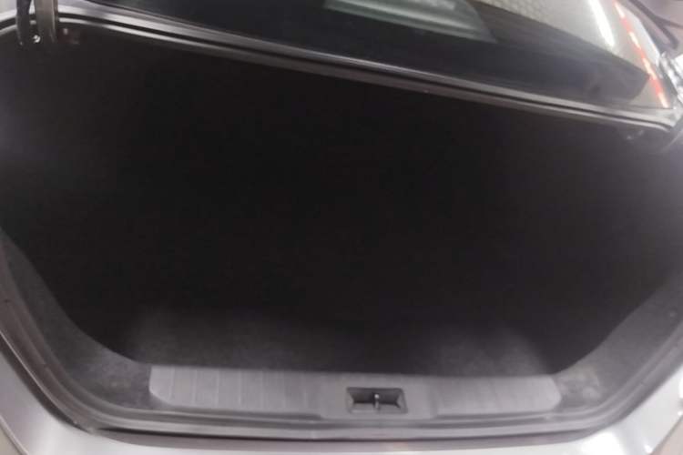 Used Nissan Sylphy 2021 1.6L XL CVT Enjoyment Edition Trunk