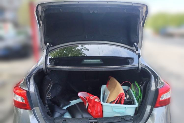 Used Nissan Sylphy 2021 Classic 1.6XL CVT Luxury Edition Trunk