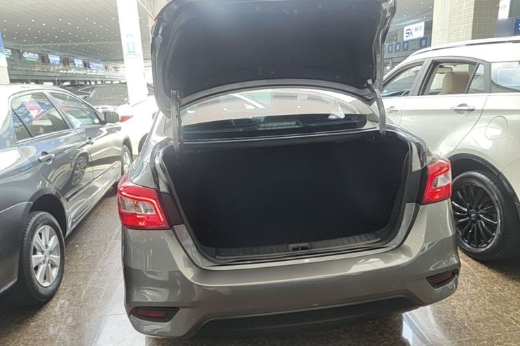 Used Nissan Sylphy 2021 Classic 1.6XL CVT Luxury Edition Trunk