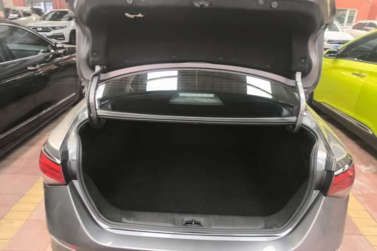 Used Nissan Sylphy 2021 1.6L XL CVT Enjoyment Edition Trunk