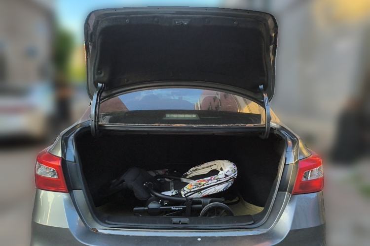 Used Nissan Sylphy 2021 Classic 1.6XL CVT Luxury Edition Trunk