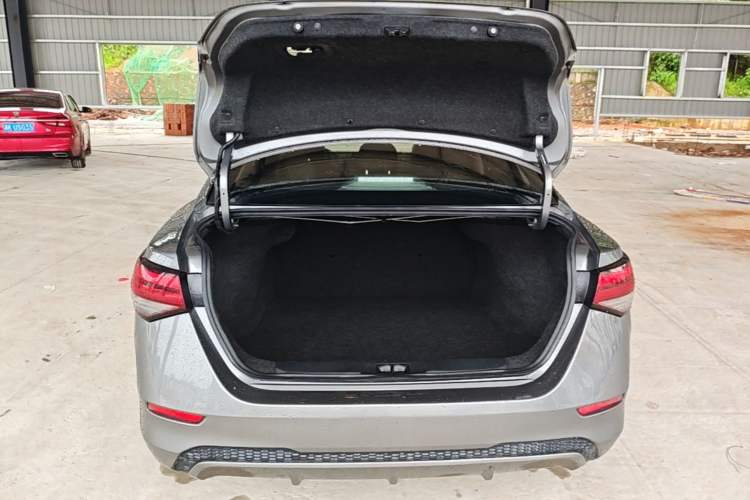 Used Nissan Sylphy 2021 1.6L XL CVT Enjoyment Edition Trunk
