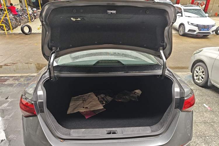 Used Nissan Sylphy 2021 1.6L XL CVT Enjoyment Edition Trunk