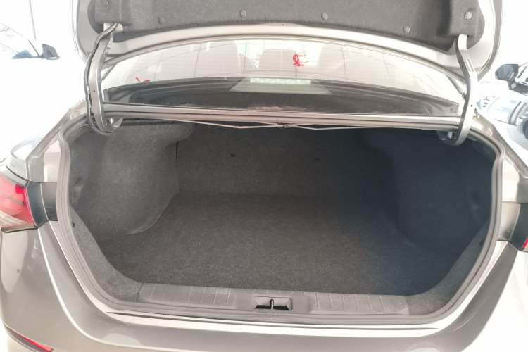 Used Nissan Sylphy 2021 1.6L XL CVT Enjoyment Edition Trunk
