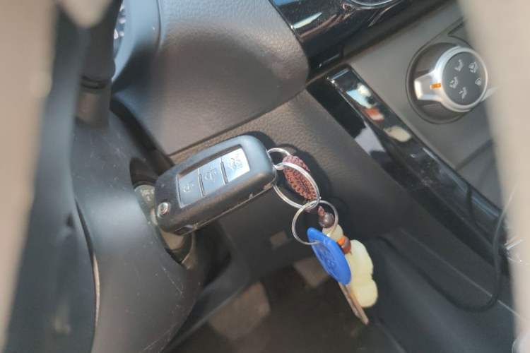 Used Nissan Sylphy 2021 Classic 1.6XL CVT Luxury Edition Vehicle Key