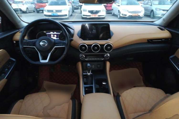 Used Nissan Sylphy 2021 1.6L TOP CVT Luxury Edition Center Console
