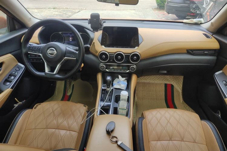 Used Nissan Sylphy 2021 1.6L TOP CVT Luxury Edition Center Console