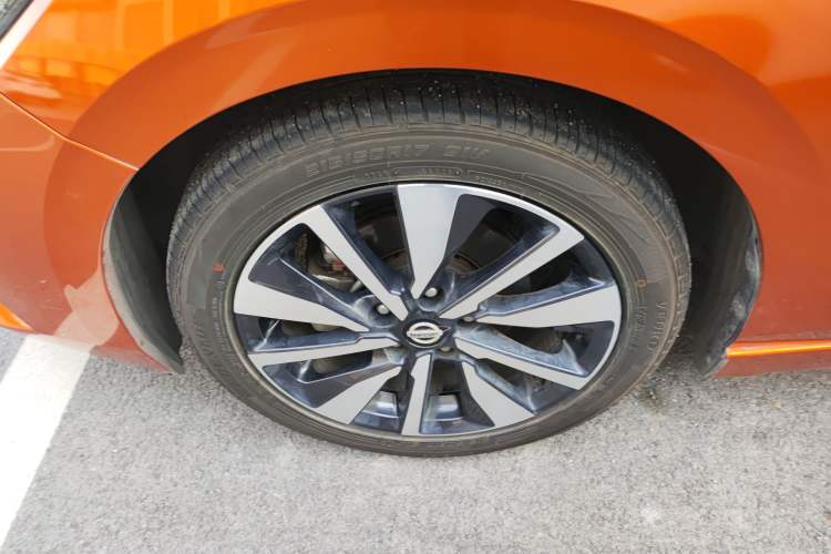Used Nissan Sylphy 2021 1.6L TOP CVT Luxury Edition Exterior 7