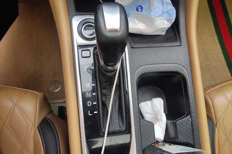 Used Nissan Sylphy 2021 1.6L TOP CVT Luxury Edition Gear Lever