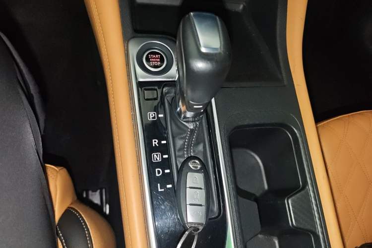 Used Nissan Sylphy 2021 1.6L TOP CVT Luxury Edition Gear Lever