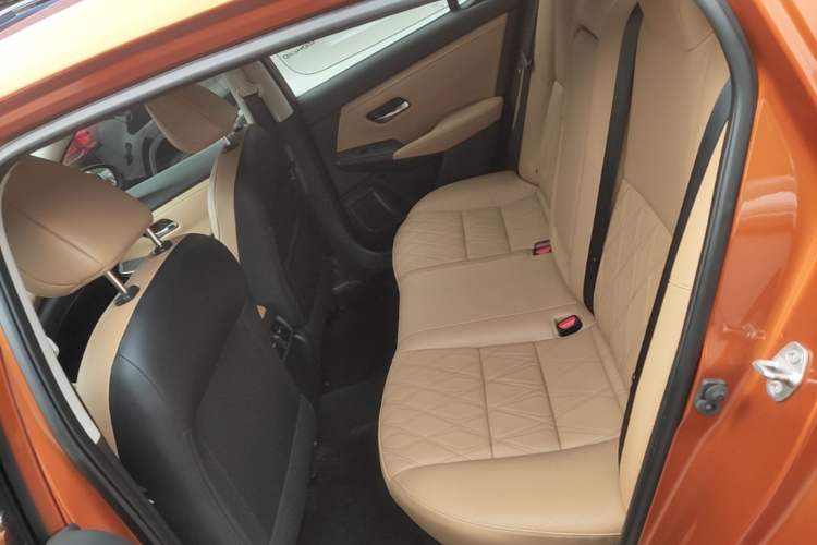 Used Nissan Sylphy 2021 1.6L TOP CVT Luxury Edition Left Rear Seat