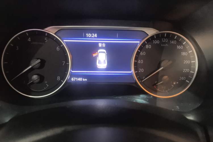 Used Nissan Sylphy 2021 1.6L TOP CVT Luxury Edition Odometer Close Up