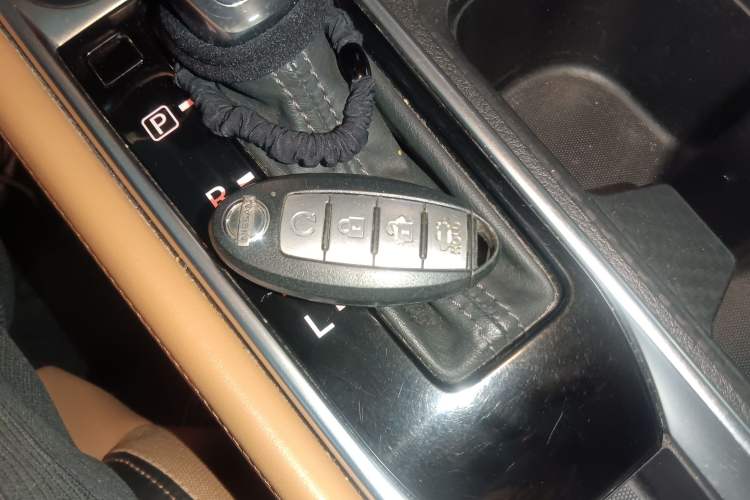 Used Nissan Sylphy 2021 1.6L TOP CVT Luxury Edition Vehicle Key