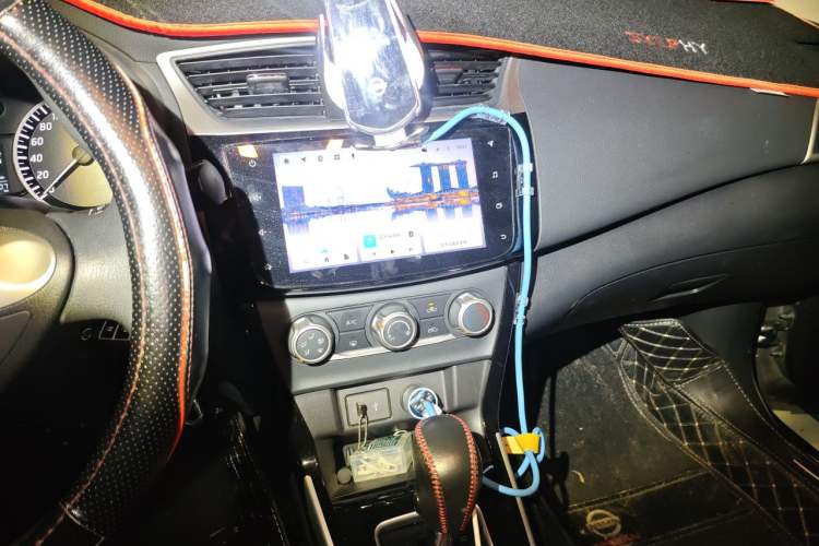 Used Nissan Sylphy 2021 Classic 1.6XL CVT Luxury Edition Audio And AC Panel