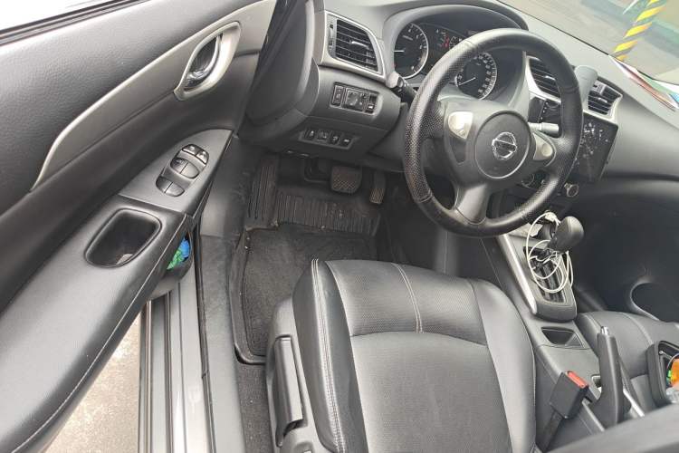 Used Nissan Sylphy 2021 1.6L XE CVT Comfort Edition Driver Seat